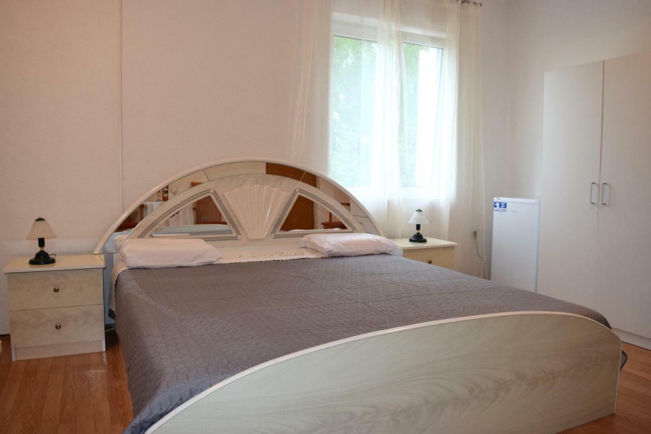 Holiday Room Macukin เบรลา ภายนอก รูปภาพ
